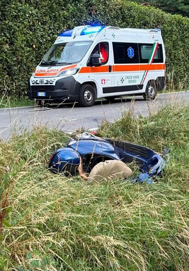 Scontro tra moto a LasnigoUn ventenne è in fin di vita