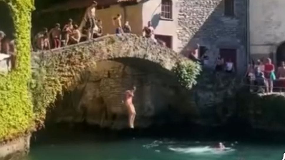 Ponte della Civera, ragazzo si tuffa e si ferisce alla spalla