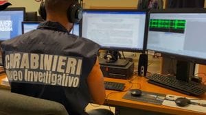 Raggirato sui social, perde 40mila euro: le “crypto” erano finte
