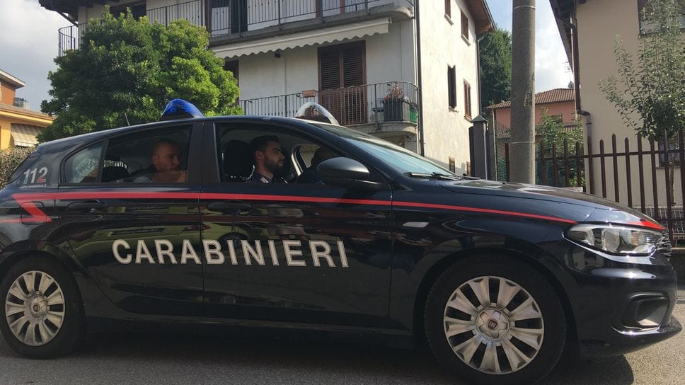 Sventata truffa da 70mila euro: il comasco ingannato da un finto carabiniere