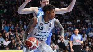 Altra conferma per Cantù: accordo con Okeke 