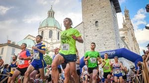 La “Como Night Run” stasera in centro. E  Notturna a Rovellasca 