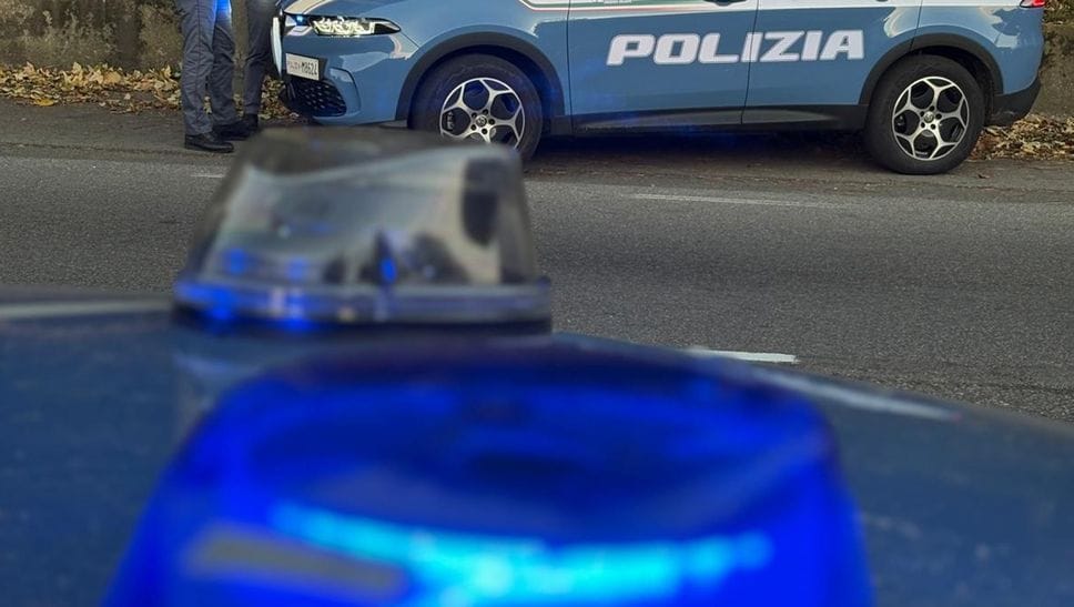 Tentato omicidio dell’agente, gli arrestati negano l’accusa