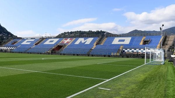 Lavori al Sinigaglia. Oggi è la giornata del campo allargato