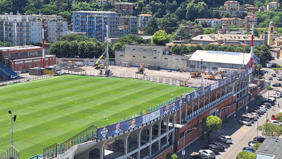 Lavori allo stadio Sinigaglia, è entrata in funzione la trivella