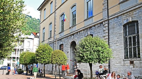 Soldi per gli asili e le primarie. Escluse via Perti e via Volta