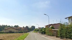 Nel mirino di due ladri, ma la nonna li mette in fuga: «Scappati come due fulmini»