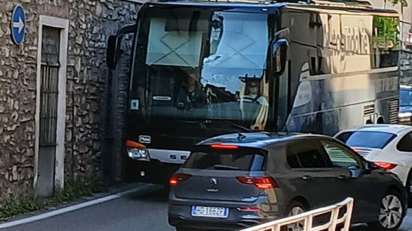 Ancora una domenica di passione sulla Regina. Oggi riparte il cantiere della Tremezzina