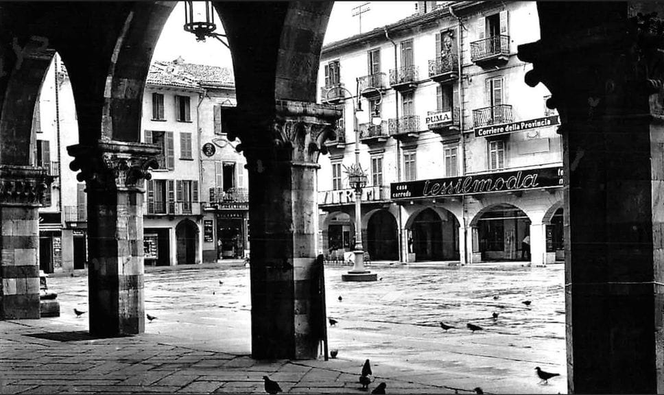 Centomila immagini del Lario e della provincia di Como raccolte in venticinque anni di collezionismo