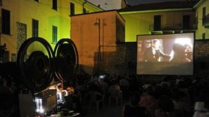 Per gli appassionati di cinema torna a Como “35mm sotto il cielo”