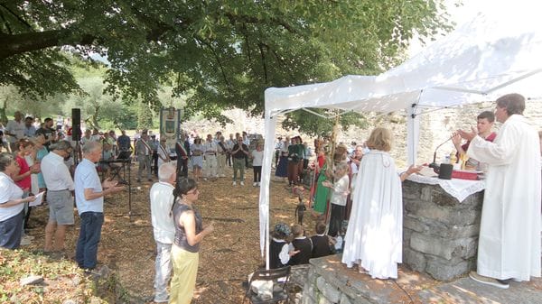 Caro turismo e giovani in fuga dal lago. «Troppe case vacanza, centri svuotati»
