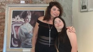 Daniela Porro vince la Biennale di Cremona 2026: il trionfo dell’arte e dell’amore materno