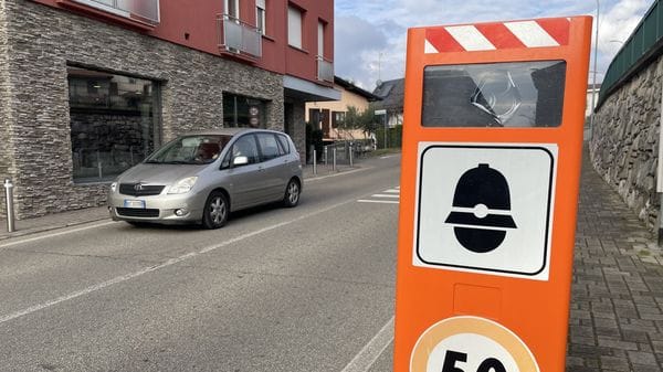 Autovelox, cambiano le regole: da oggi 850 sono irregolari