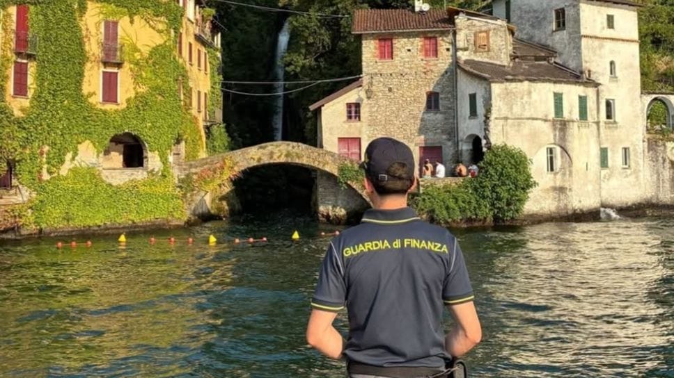 Ponte della Civera, «anche le multe si tuffano»