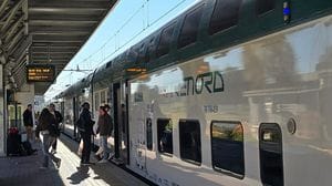 Estate calda per i trasporti: in arrivo a luglio una raffica di scioperi tra aerei, navi e treni
