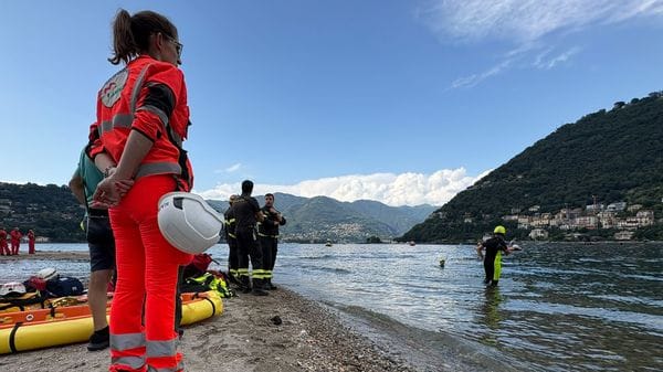 Bimba annegata nel lago. Il corpo ritrovato dai sommozzatori 