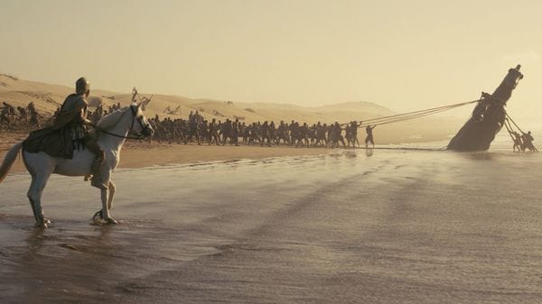 L’Odissea di Nolan conquista Como: tutto esaurito per la versione in inglese e successo di vendita nel weekend