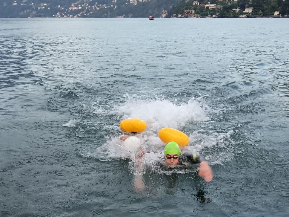 Traversata  da Torno a Moltrasio: cinquecento persone in acqua