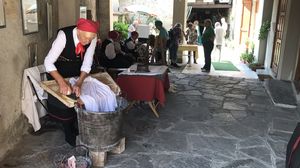 Rezzago riapre i suoi storici portoni: al via la 24esima edizione di “Cortili in Festa”