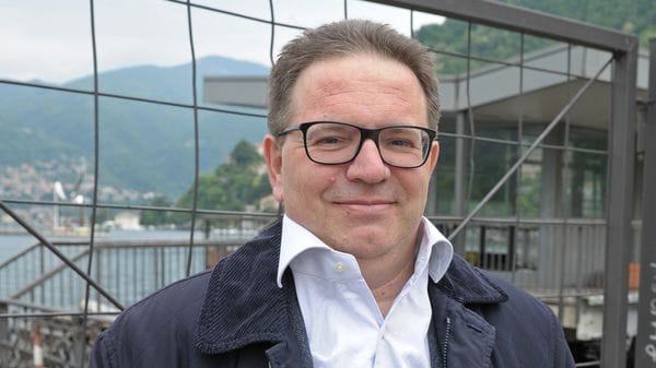 Elezioni, c’è un nuovo candidato. A destra si propone Davide Fent
