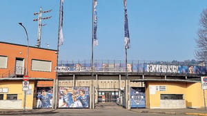 Rimozioni e strade chiuse. Stadio, cinque giorni di divieti