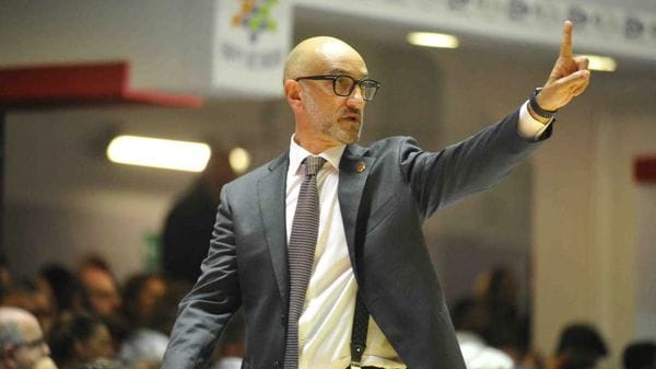 Il valzer dei coach. Quelli stranieri fanno tendenza
