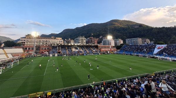 «Voglio uno stadio educato e azzurro»