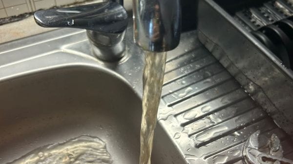 A Como alcune zone della città sono rimaste senza acqua per un’intera notte