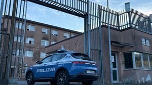 Condannato 14 anni fa, torna da turista ma non sapeva della pena: estate in carcere