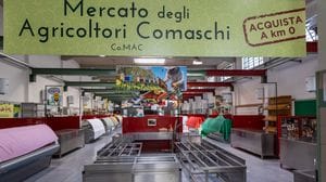 Mercato, area produttori ancora deserta. Appello di Confesercenti: «Intervenite»