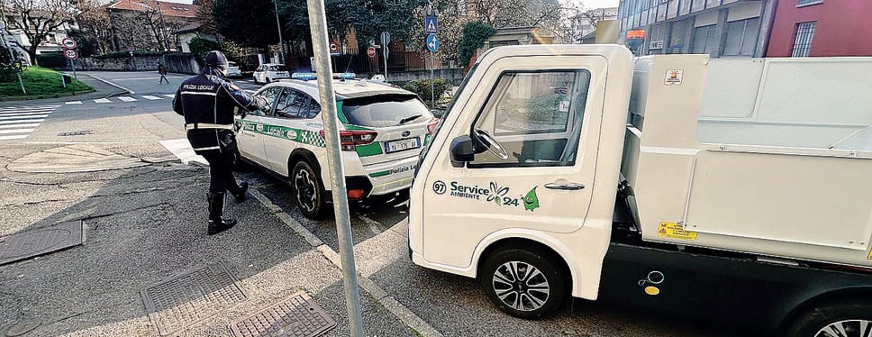 Task force per una città più pulita. «Controlli con le fototrappole»