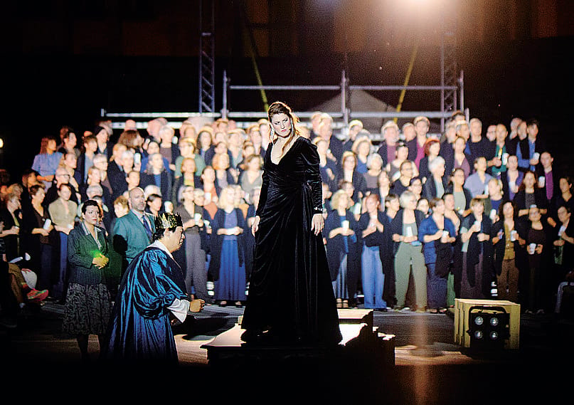 L’oscurità di “Macbeth” conquista l’Arena