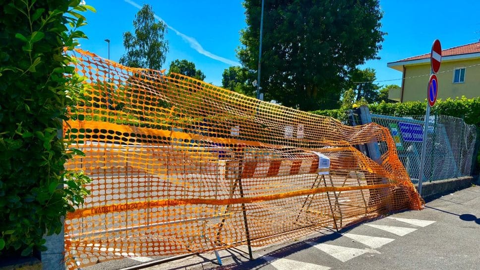 Luisago, piattaforma ecologica pronta alla riapertura dopo l’incidente al cancello