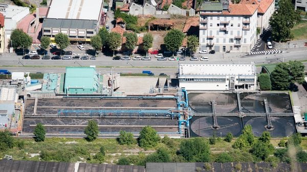 Manutenzione del depuratore di Como, odori sgradevoli per tutto agosto