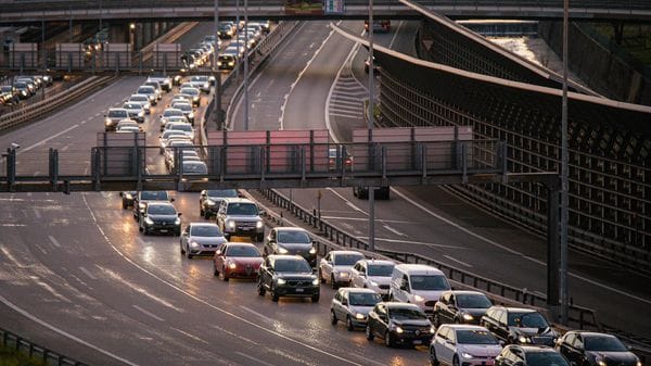 Svizzera, 68mila ore in coda. L’imbuto tra Como e Chiasso