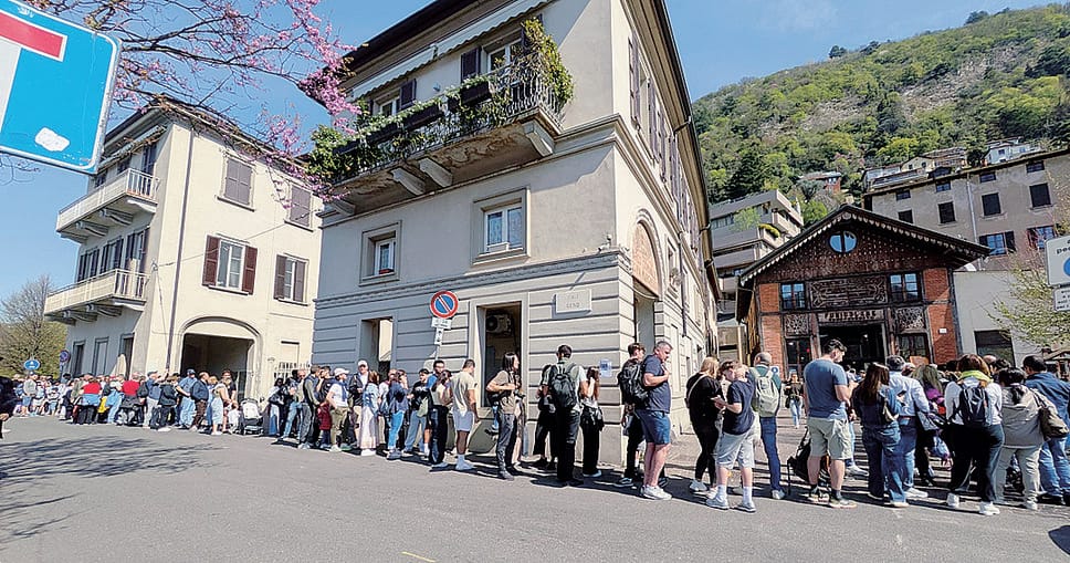 Effetto overtourism: hotel ticinesi pieni grazie a Como