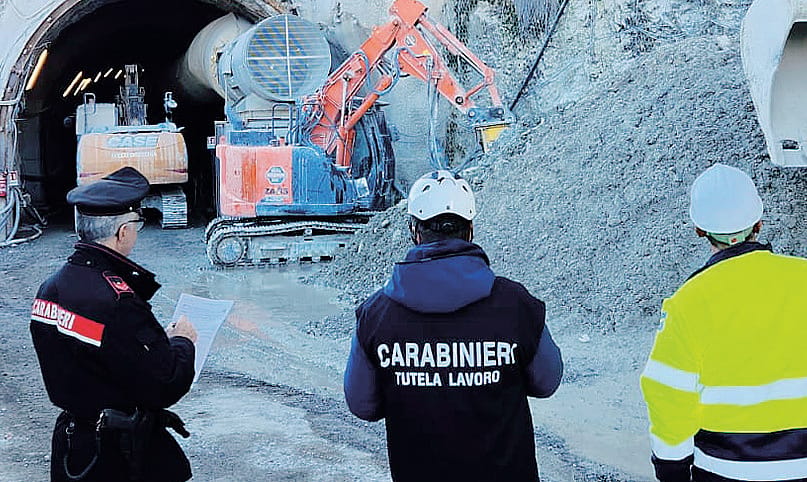 Sedici infortuni al giorno nei luoghi di lavoro. A Como l’8,5% in più