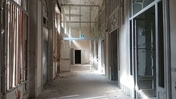 Il sanatorio comasco filmato dagli “urbex” su Youtube: «Nel cuore dell’abbandono»
