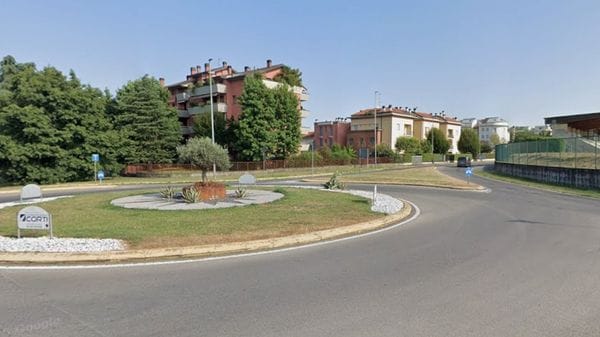 Asfalti, i cantieri slittano a settembre: «Lavori di notte per limitare i disagi»