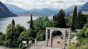 La Svizzera contro Campione: «Ci deve quattro milioni di euro»