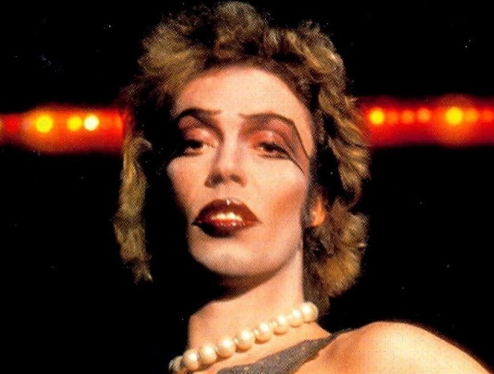 L’ultimo Time Warp di Tim Curry: un carosello delle sue cento vite
