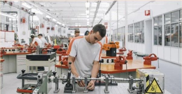 Prestiti alle pmi in calo del 30% anche nel Comasco e gli artigiani sono tra i più penalizzati