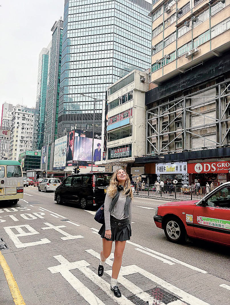 Da Como a Hong Kong. La storia di Cristina, manager a 23 anni