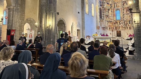 Sant’Abbondio, la festa del patrono in città: qui il programma della giornata
