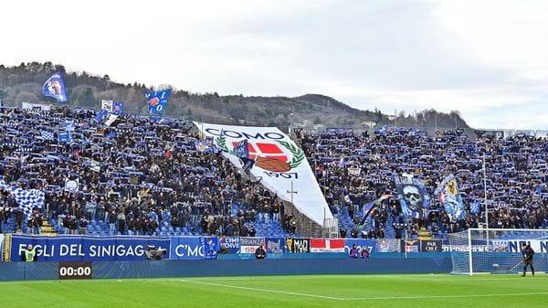  Abbonamenti, tra pochissimo il via. Sulle maglie vietate è caso nazionale