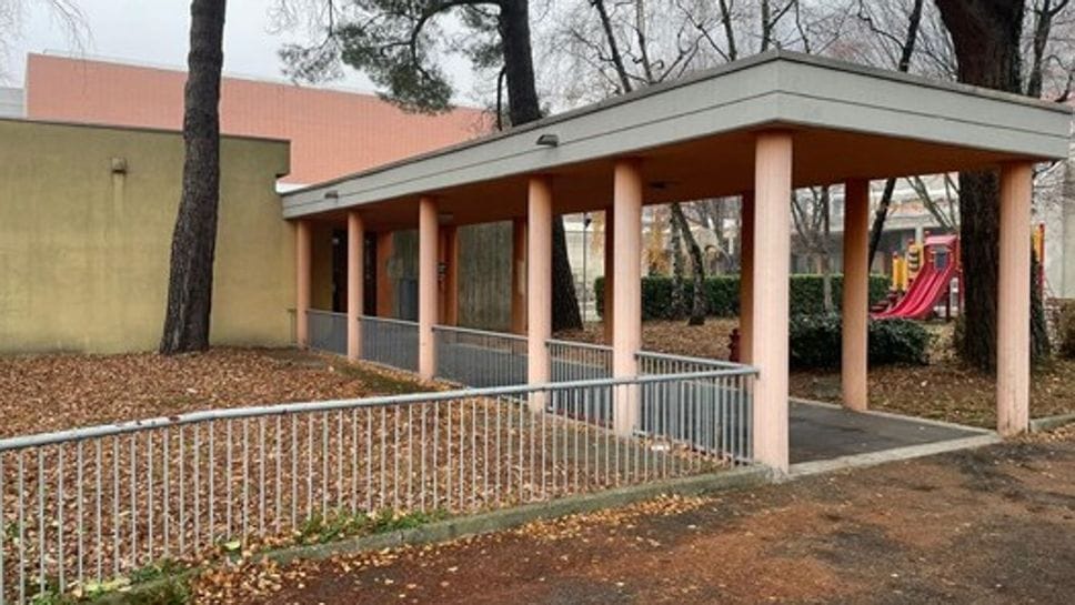 Trasloco rinviato per due scuole: prima devono partire i cantieri