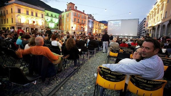 Cinema, si riaccende il maxischermo di Locarno: ottomila spettatori e undici anteprime
