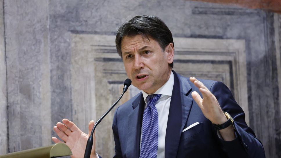 Spesa di 14 miliardi per la difesa: rifiuto totale dai grillini e il Pd rischia di spaccarsi