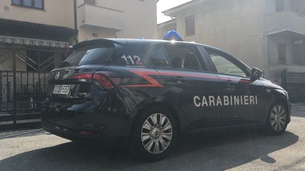 «Il suo conto corrente non è sicuro, sposti i soldi». La truffa da 100mila euro