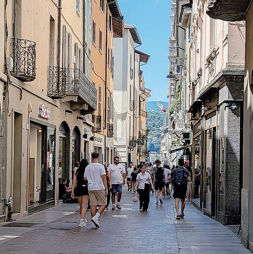 «Un’ottima stagione sui livelli del 2025». Leggero calo in città